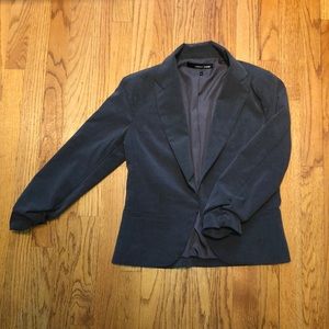 sophisticated cropped grey blazer